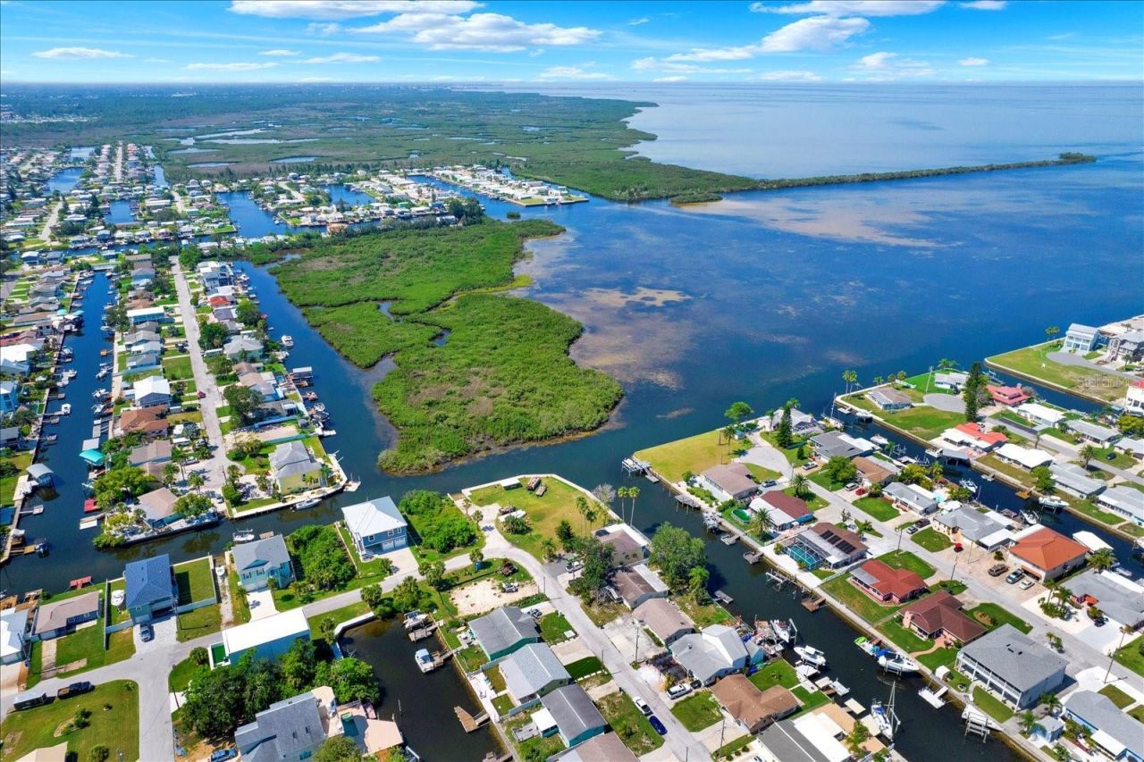 13526 Outboard Court, Hudson, FL 34667 Photo