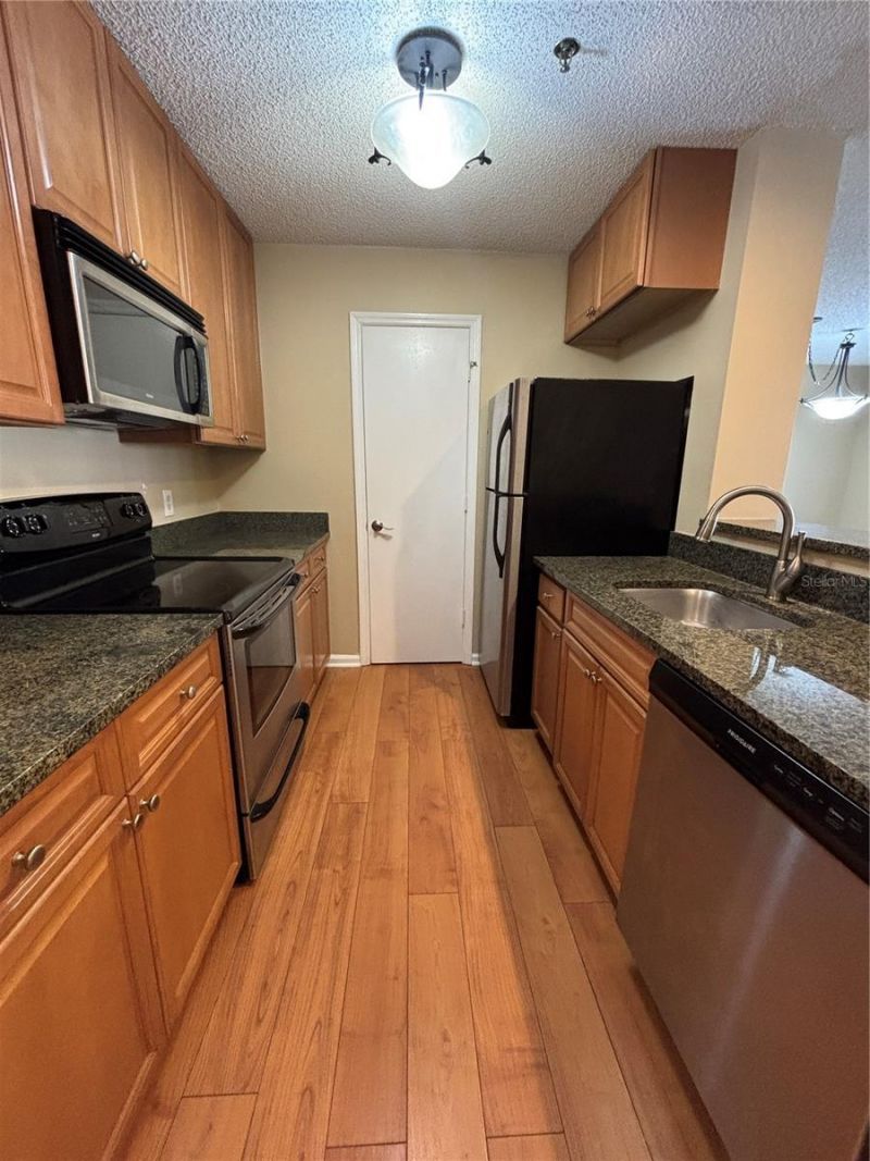 11901 4th Street N, Unit 7107, Saint Petersburg, FL 33716 Photo