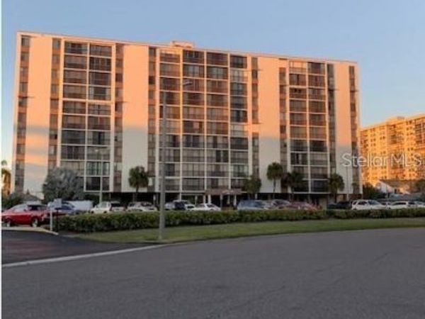 255 DOLPHIN POINT, Unit 305, CLEARWATER BEACH, FL 33767