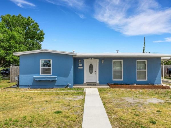22080 MIDWAY BOULEVARD , PORT CHARLOTTE, FL 33952