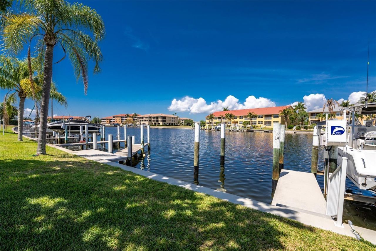 1431 Aqui Esta Dr., Unit 111, Punta Gorda, FL 33950 Photo