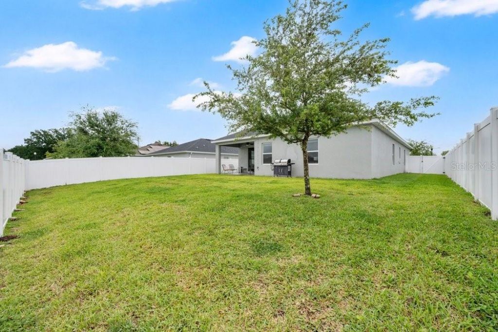 712 Daphne Drive, Polk City, FL 33868 Photo