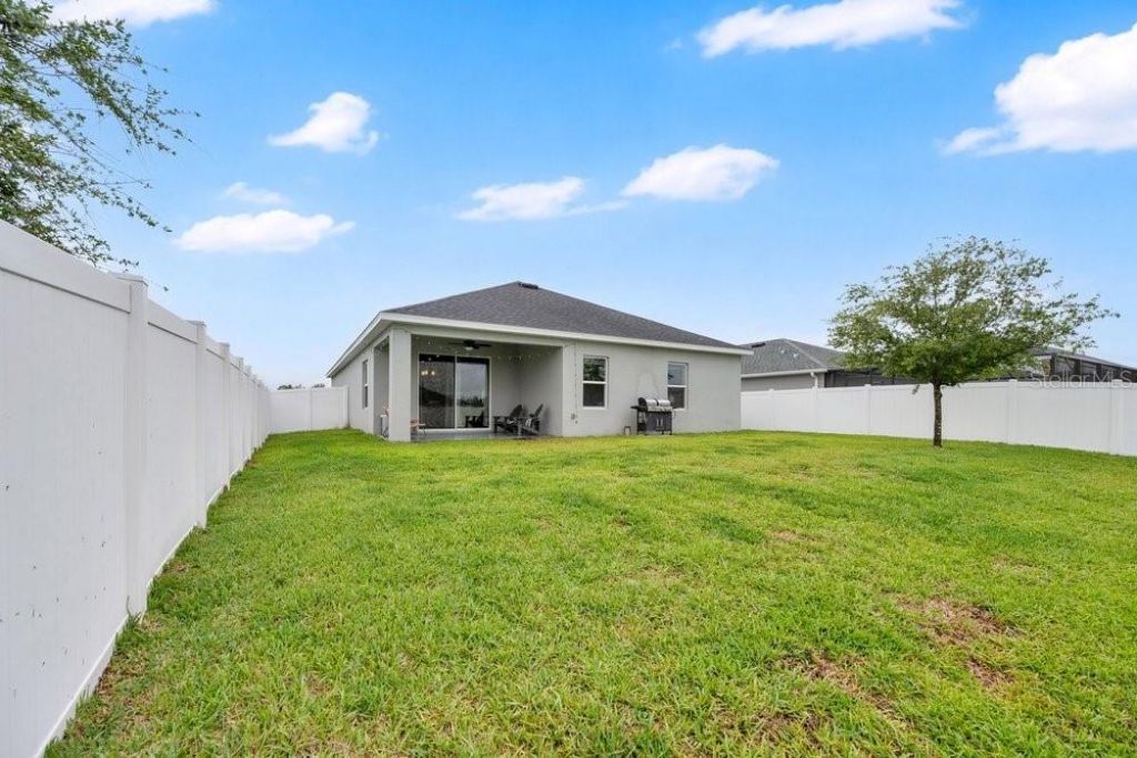 712 Daphne Drive, Polk City, FL 33868 Photo