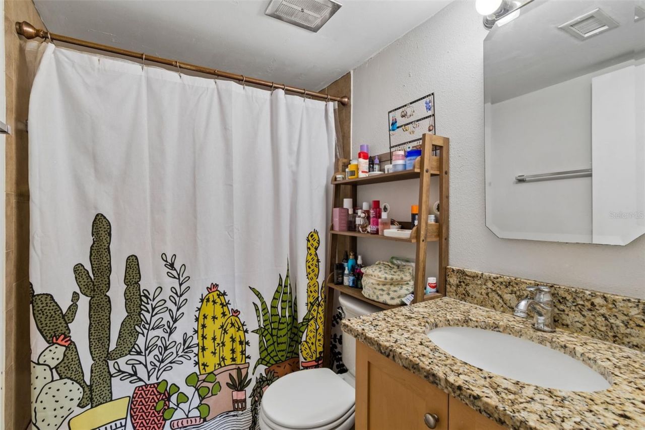 3325 Bayshore Boulevard, Unit D14 a, Tampa, FL 33629 Photo