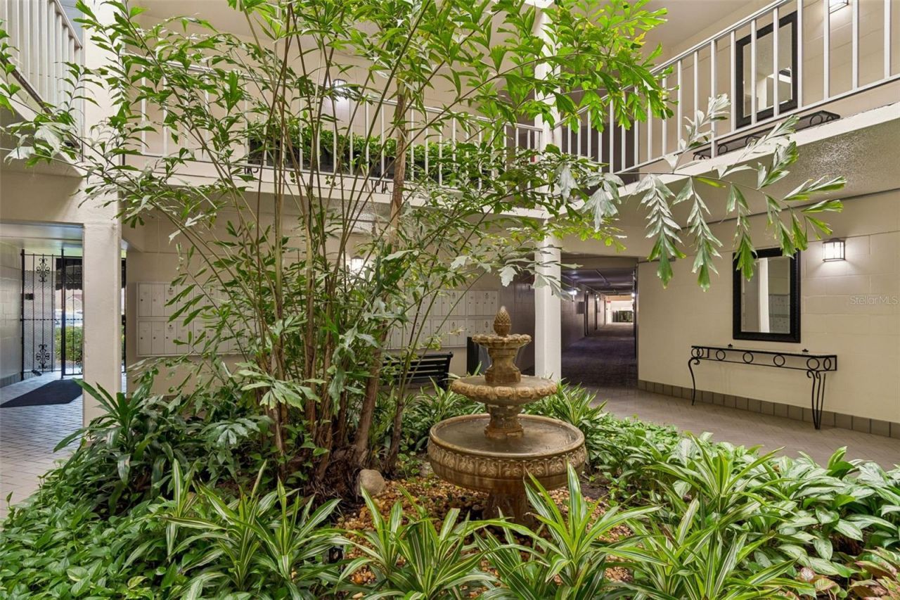 3325 Bayshore Boulevard, Unit D14 a, Tampa, FL 33629 Photo