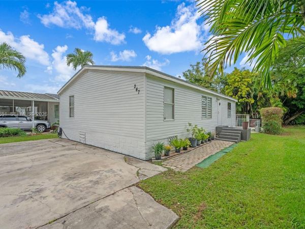 19800 SW 180th Ave # 247 , Miami, FL 33187