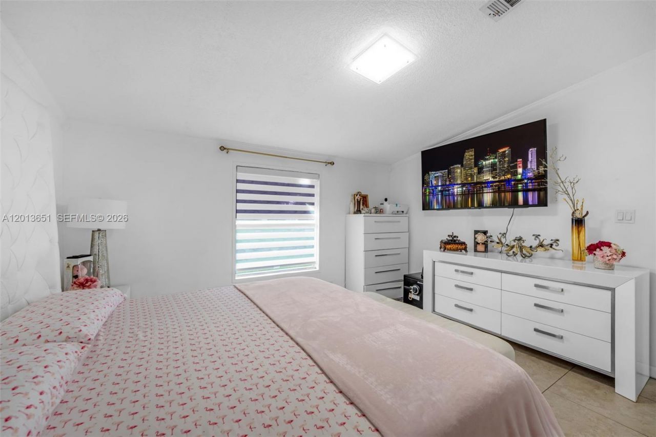 19800 SW 180th Ave # 247 , Miami, FL 33187 Photo