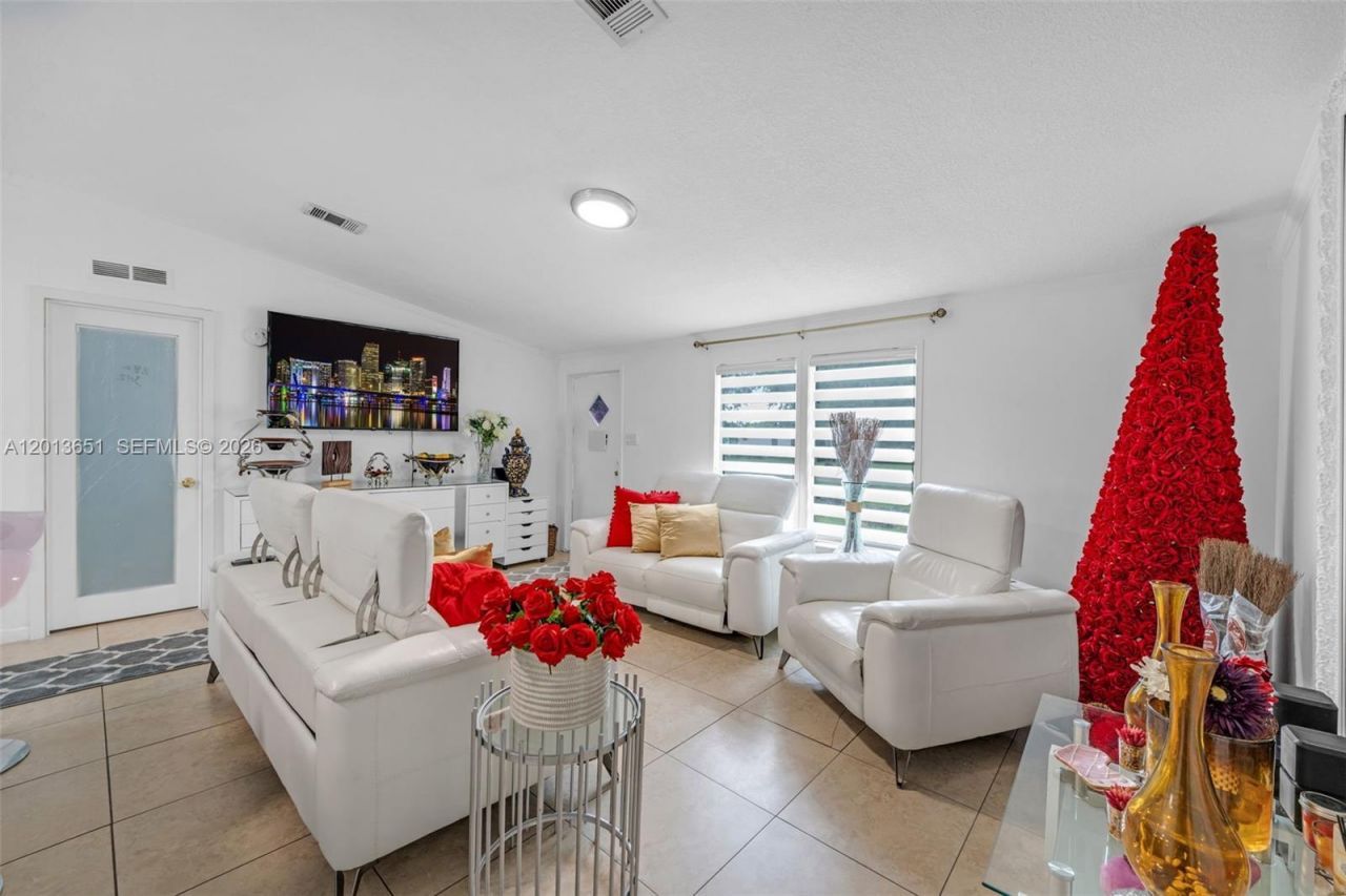 19800 SW 180th Ave # 247 , Miami, FL 33187 Photo