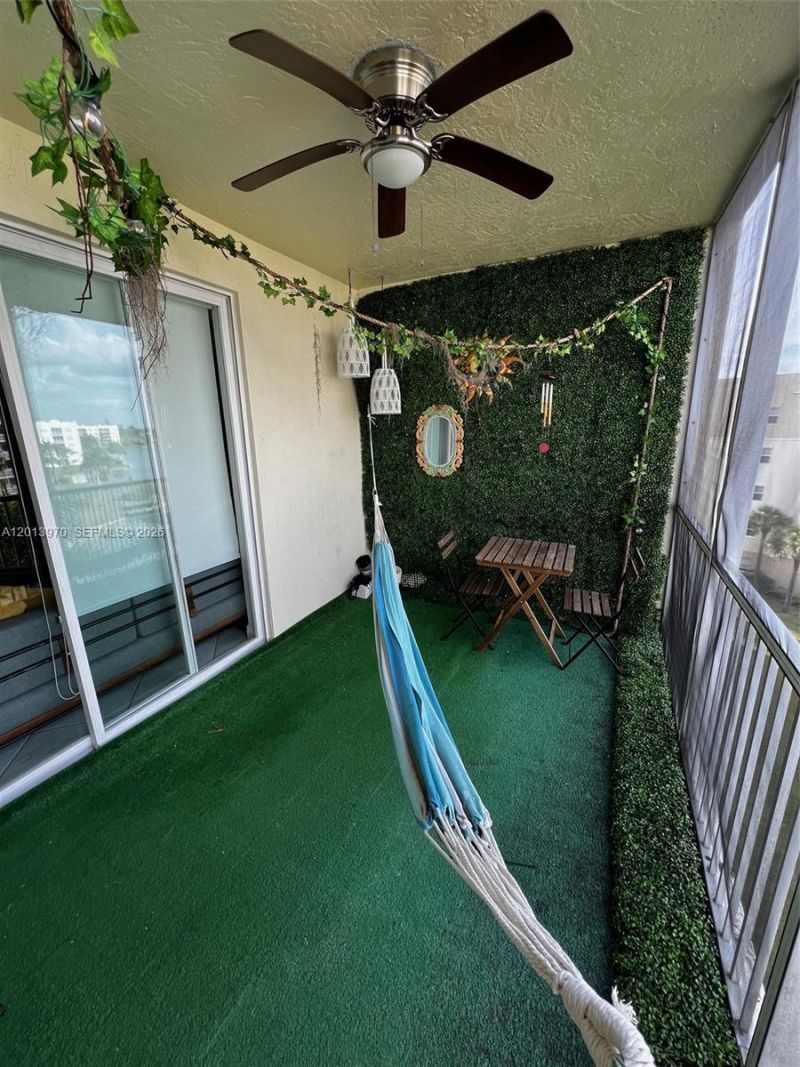 10710 NW 66th St , Unit 505, Doral, FL 33178 Photo
