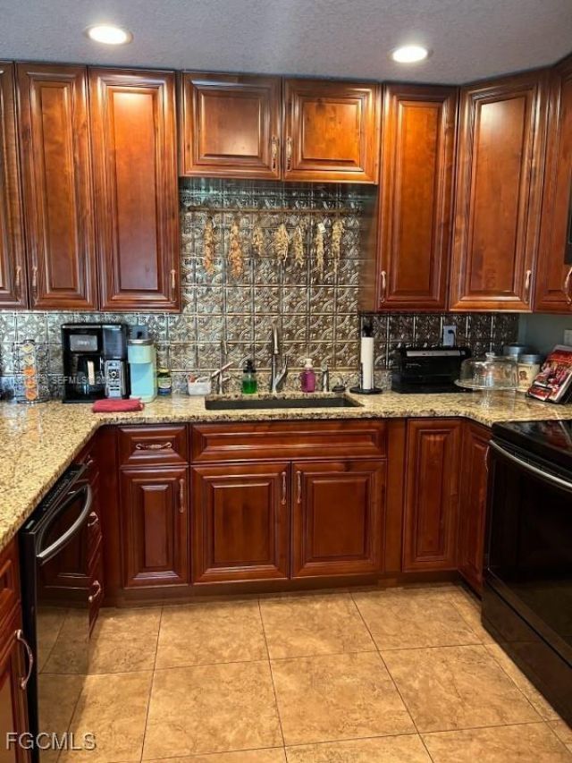 826 B Rd. , La Belle, FL 33935 Photo