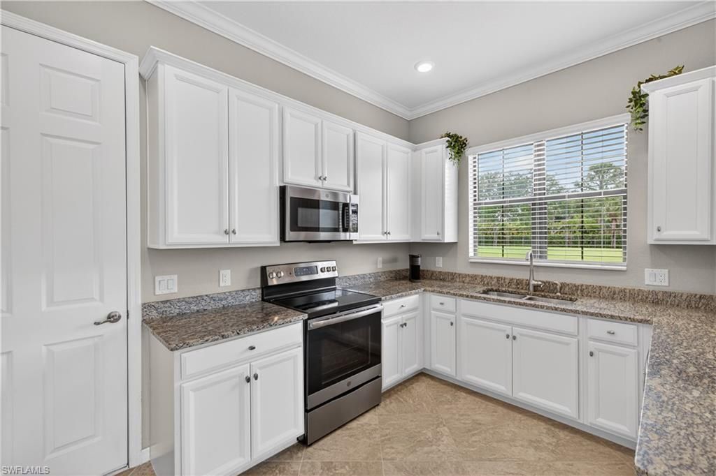 1170 Genovesa Ct, Naples, FL 34113 Photo