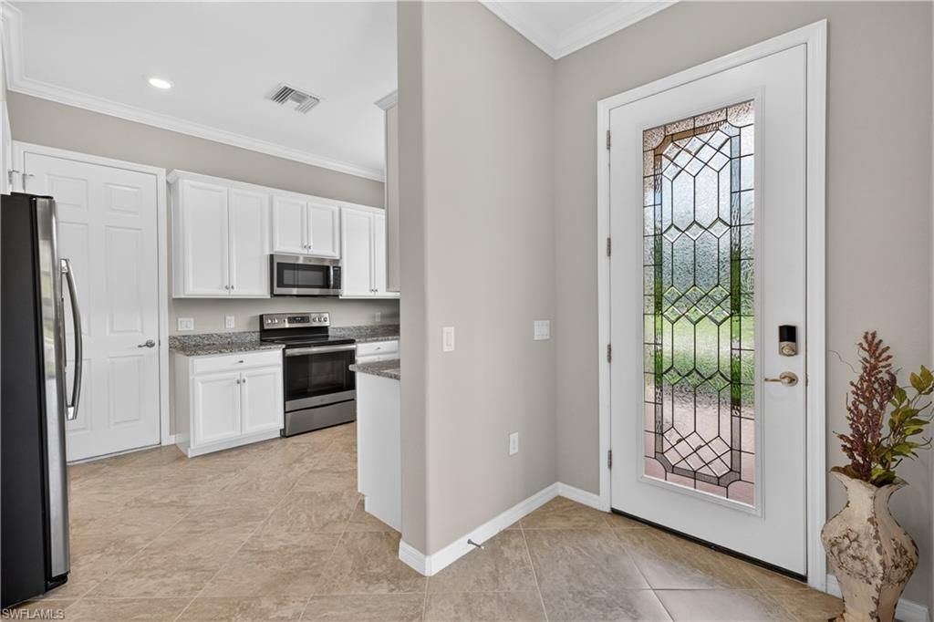 1170 Genovesa Ct, Naples, FL 34113 Photo