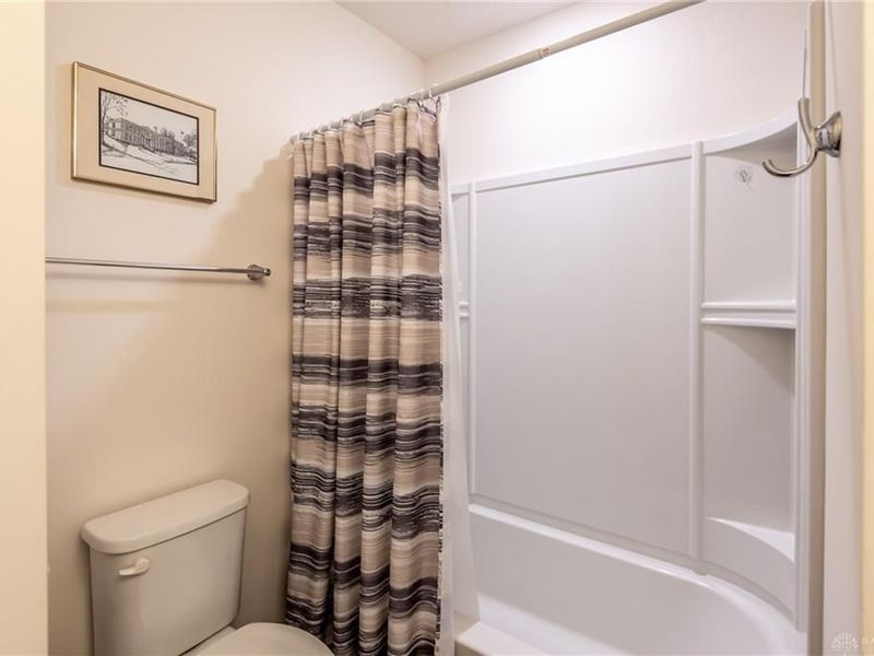 1914 Meadowsweet Drive, Turtlecreek Township, OH 45036 Photo 29