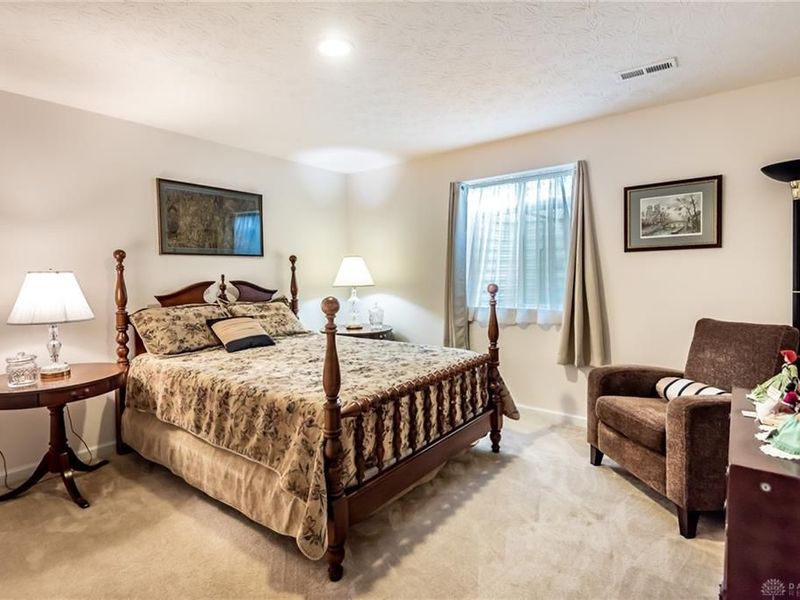1914 Meadowsweet Drive, Turtlecreek Township, OH 45036 Photo 39