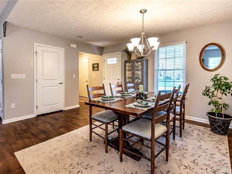 1914 Meadowsweet Drive, Turtlecreek Township, OH 45036 Photo 8