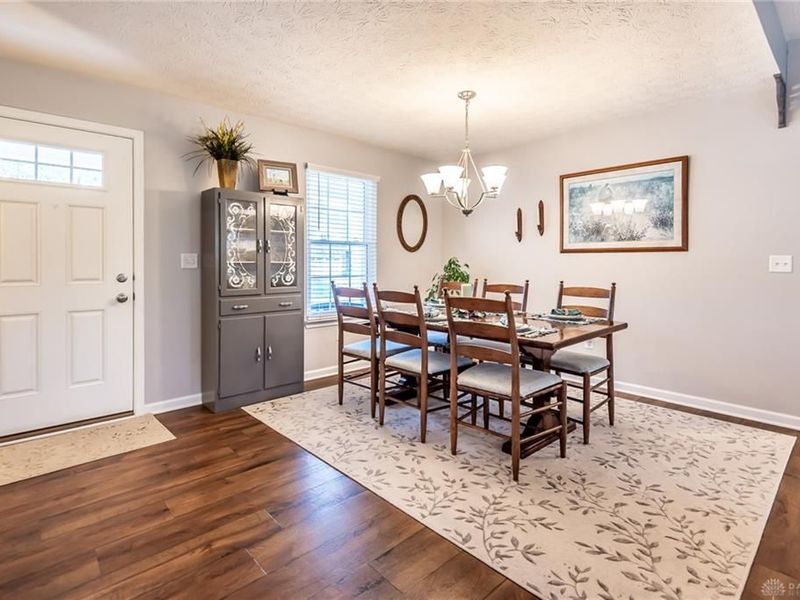 1914 Meadowsweet Drive, Turtlecreek Township, OH 45036 Photo 9