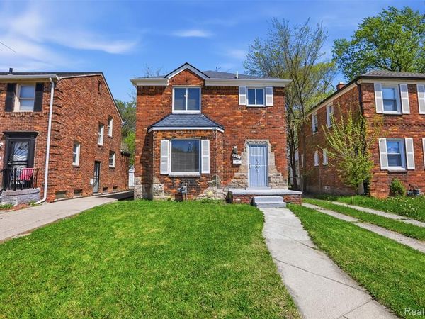 9236 Manistique Street, Detroit, MI 48224
