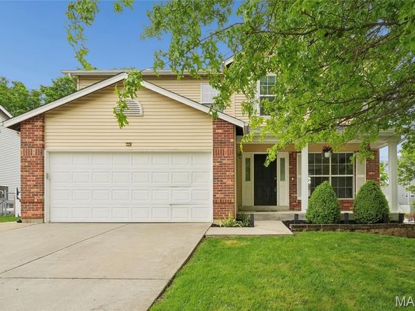 28 Fawn Oaks Drive , O'Fallon, MO 63366