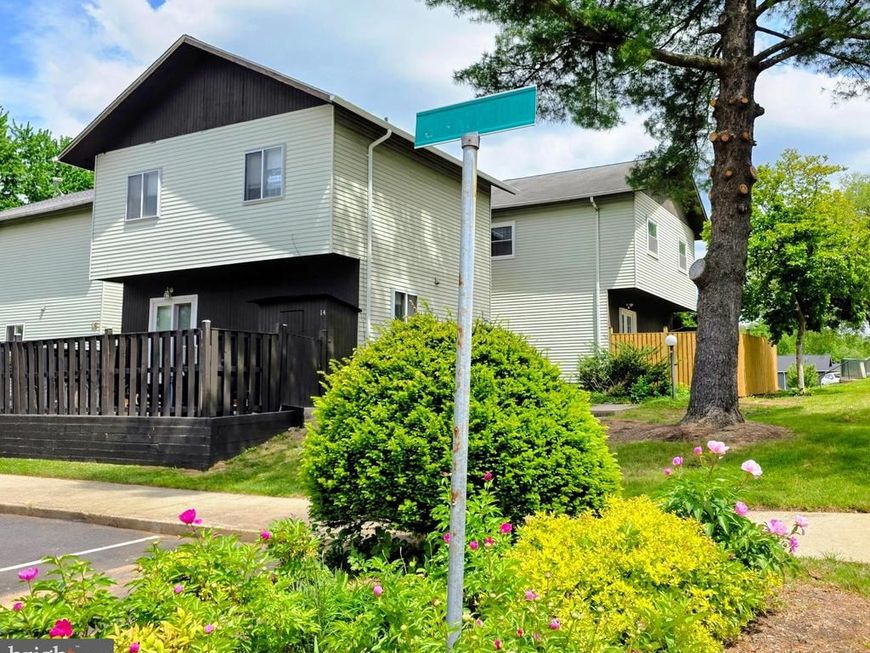 14 Standard Court , Unit 57, Gaithersburg, MD 20877 Main Photo