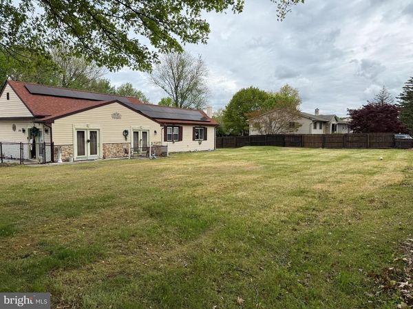 305 LINCOLN AVENUE , MAPLE SHADE, NJ 08052