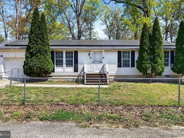 136 DENNIS AVENUE, BROWNS MILLS, NJ 08015