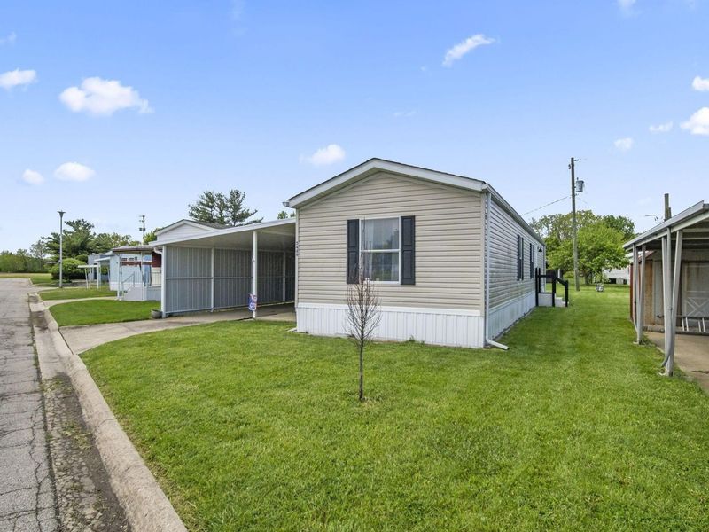 5449 Bonanza Lane , Dublin, OH 43016 Photo 2