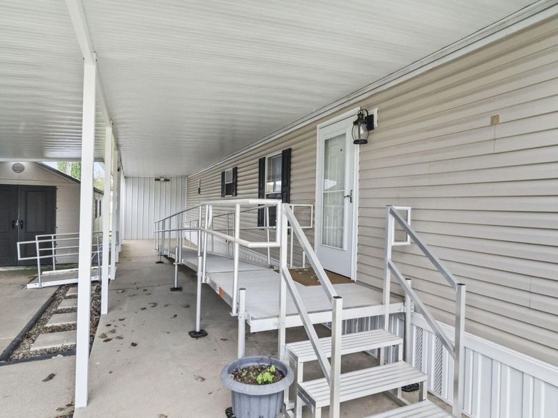 5449 Bonanza Lane , Dublin, OH 43016 Photo 4