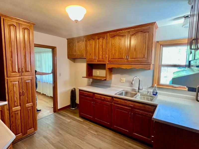 528 Harding Road , Zanesville, OH 43701 Photo 3