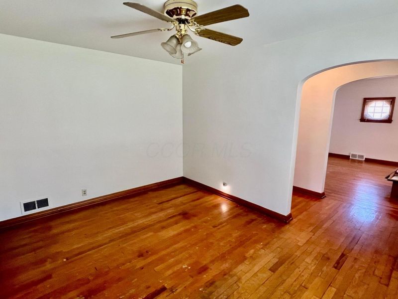 528 Harding Road , Zanesville, OH 43701 Photo 5