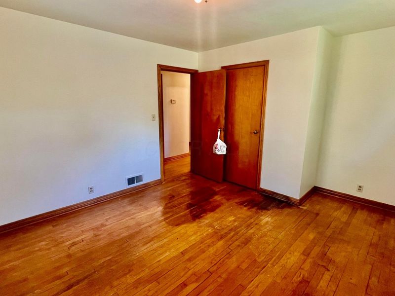 528 Harding Road , Zanesville, OH 43701 Photo 9