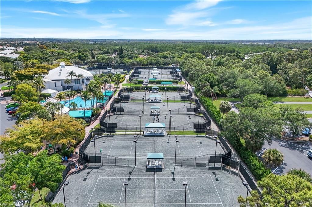 15040 Sterling Oaks Dr, Naples, FL 34110 Photo