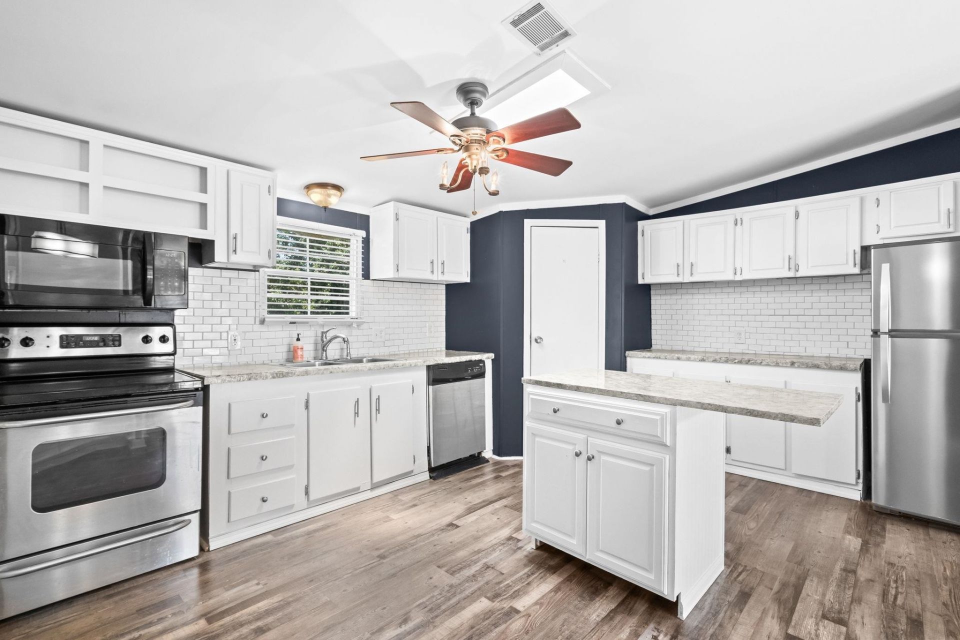 500 Folly Estates Dr. Photo 16