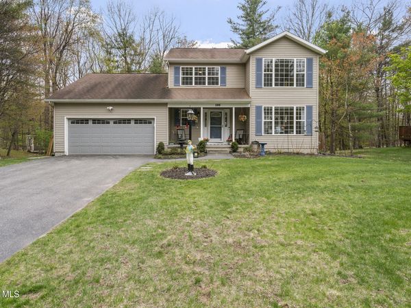 100 Damascus Drive, Gansevoort, NY 12831