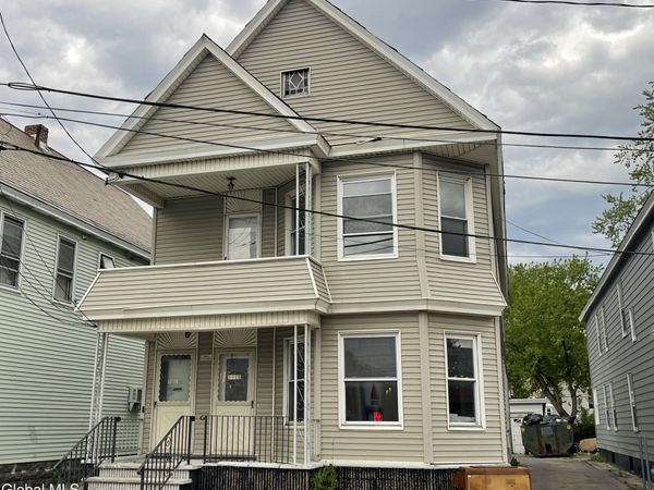 1013 Chrisler Avenue, Schenectady, NY 12303