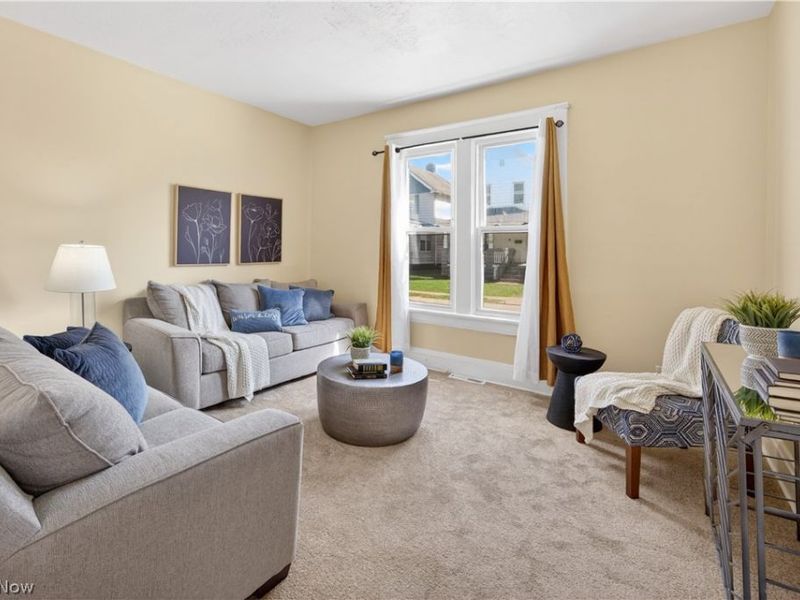 2212 Selzer Avenue, Cleveland, OH 44109 Photo 15