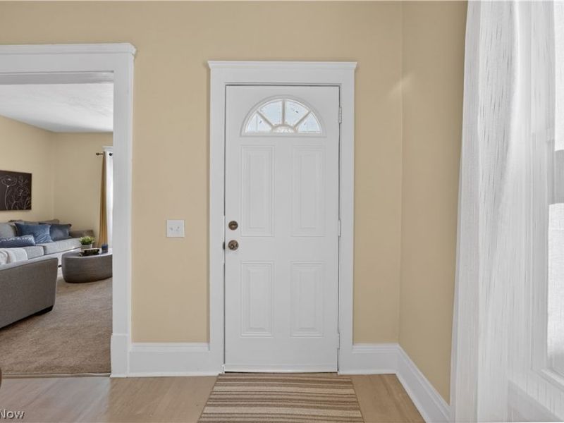 2212 Selzer Avenue, Cleveland, OH 44109 Photo 6