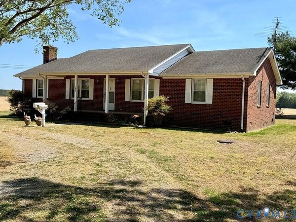 1414 Ridge Road , Callao, VA 22435