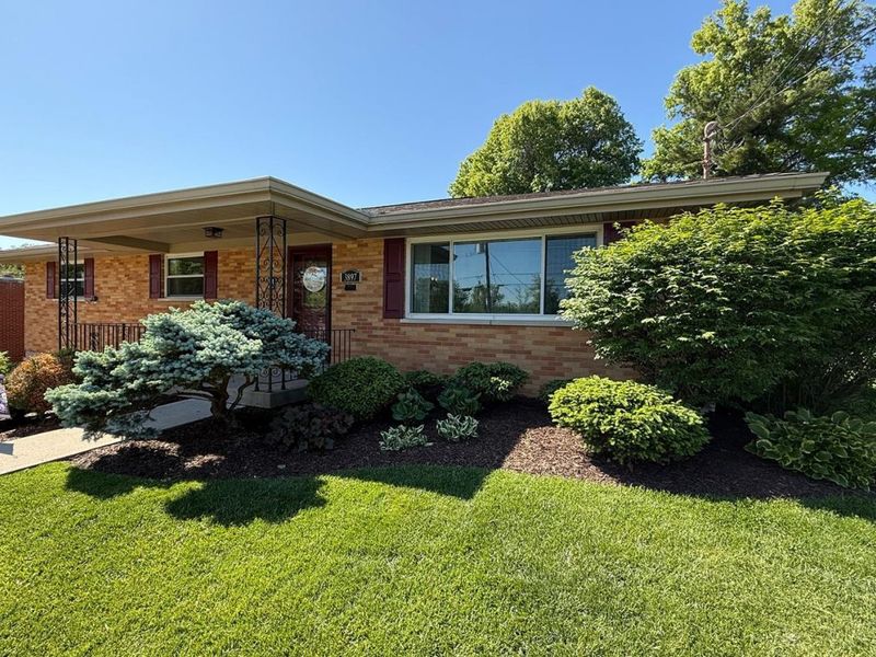 3897 Robinhill Drive, Green Township, OH 45211 Photo 11