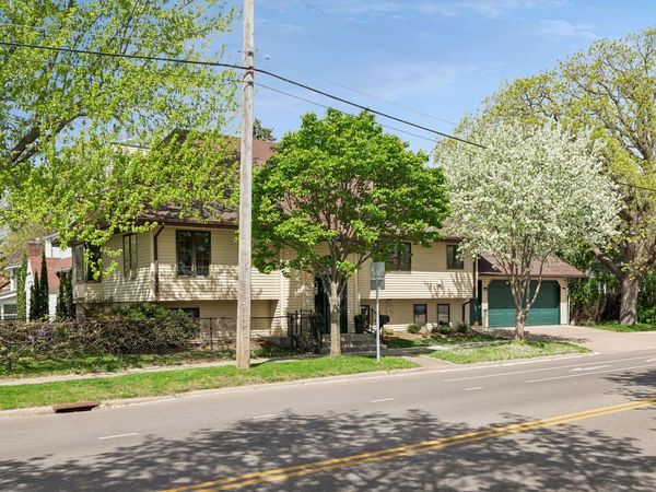 707 Hamline Avenue S, Saint Paul, MN 55116
