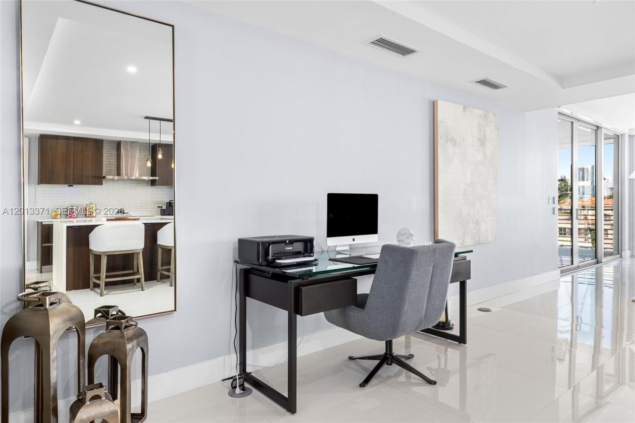 133 Isle Of Venice Dr , Unit 4B, Fort Lauderdale, FL 33301 Photo