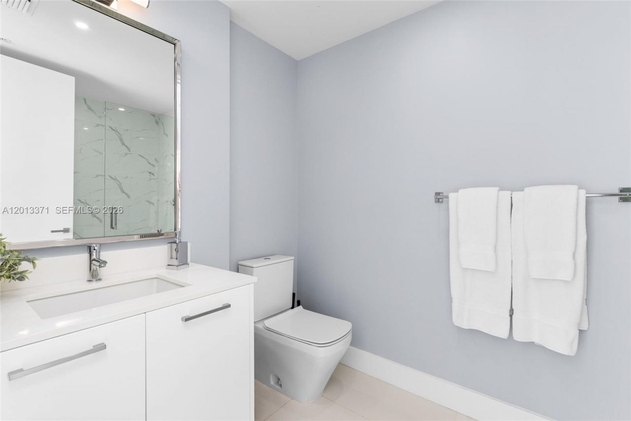133 Isle Of Venice Dr , Unit 4B, Fort Lauderdale, FL 33301 Photo