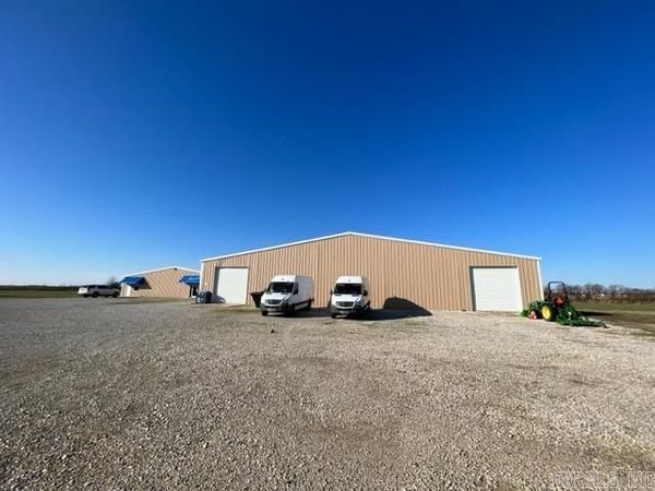 602 S Hwy 135, Paragould, AR 72450
