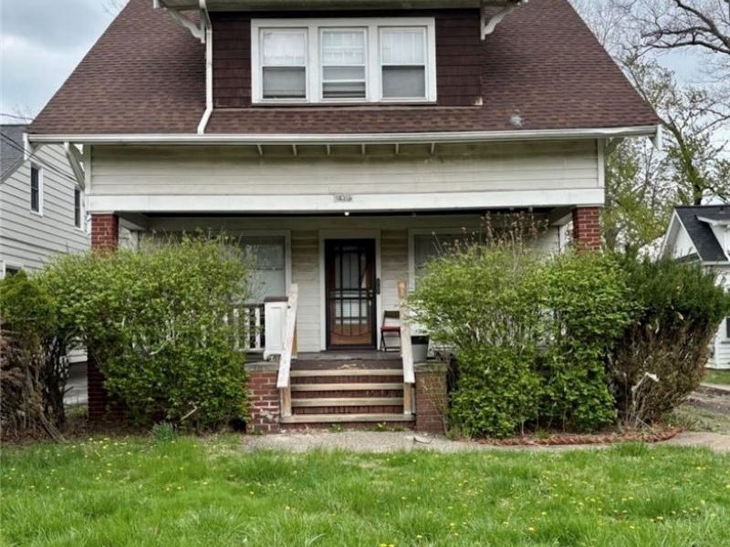 18315 Marcella Road, Cleveland, OH 44119 Photo 1