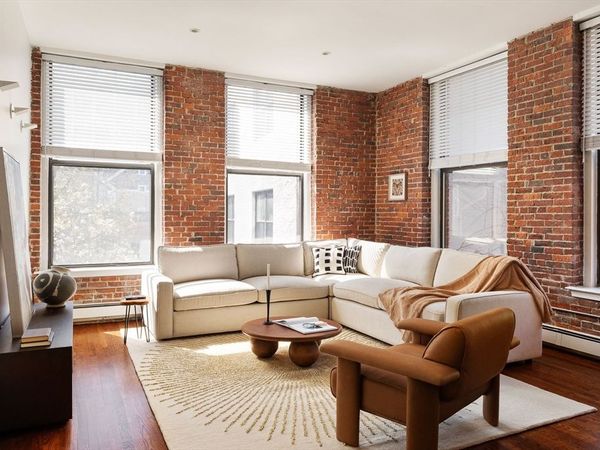 69 Harvey St, Unit 7, Cambridge, MA 02140