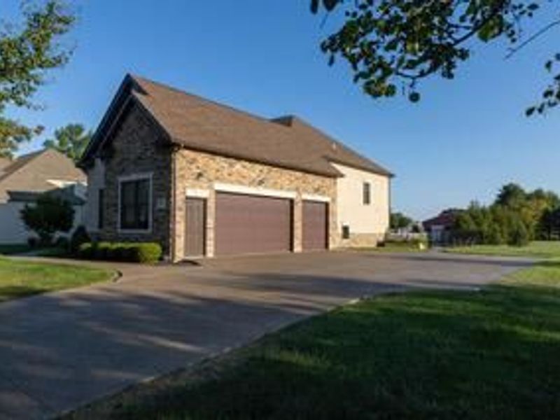 7247 Optimara Drive, Pickerington, OH 43147 Photo 41