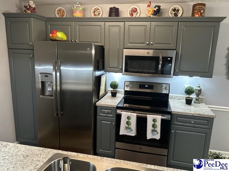 3155 S Cashua Dr Unit 11 Photo 7