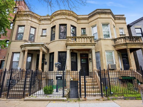 4937 S Prairie Avenue , Chicago, IL 60615