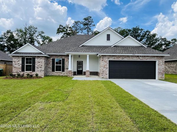 13452 Swan Ridge Circle, Gulfport, MS 39503