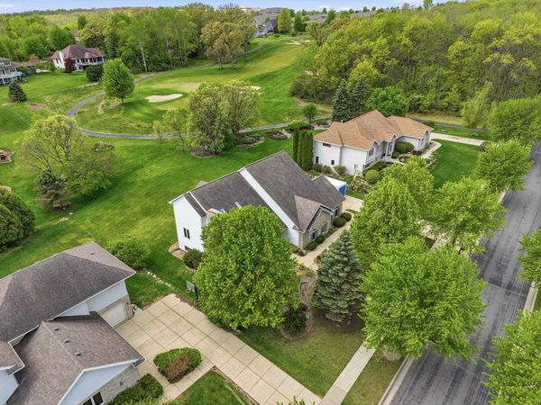 8813 Nelson Crossing, Verona, WI 53593