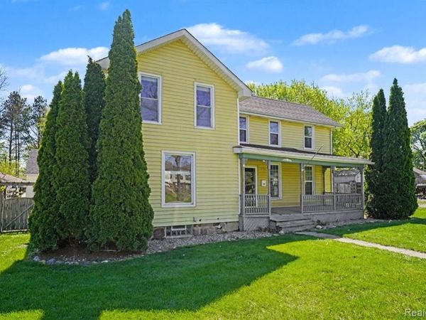 409 Fleming Street, Howell, MI 48843
